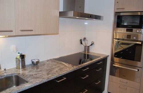 Schoenried Apartamento | Bonito apartamento para 8 personas con WIFI, TV y balcón