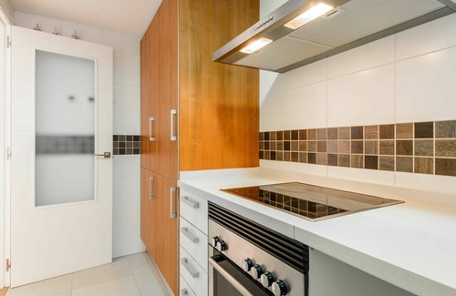 El Grau de Moncofa Apartamento | Acogedor apartamento para 4 personas con A/C, WIFI, piscina, TV, terraza y aparcamiento