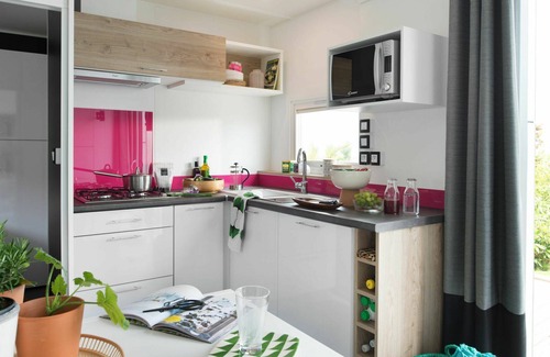 Les Cabanes de Fleury Casa | Precioso apartamento en villa con A/C, WIFI, piscina, TV, terraza, mascotas permitida y aparcamiento