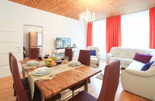 Matzleinsdorf Apartamento | Lovely Apartment I Close to Main Station I 10 Minutes to Belvedere
