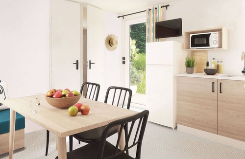 Soerendonk Casa | Bonito apartamento en villa con piscina, TV, terraza, mascotas permitida y aparcamiento