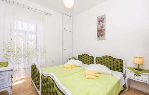 Bregi Apartamento | Lovely Apartment In Bregi With Wifi