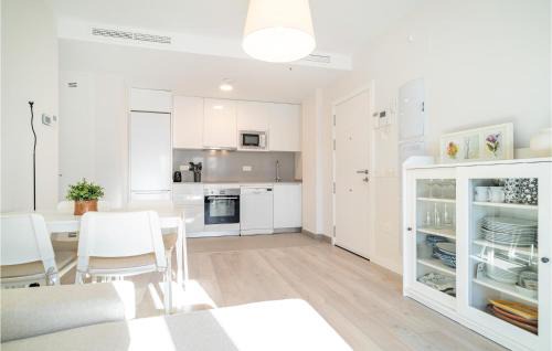 Vélez-Málaga Apartamento | Lovely Apartment In Vélez Málaga With Wifi