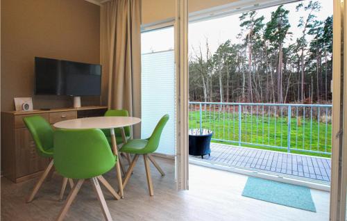 Gelbensande Apartamento | Lovely Apartment In Graal-Müritz