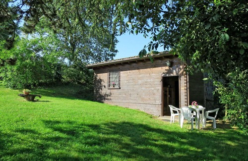 Bagnoregio Villa | Precioso apartamento en villa con WIFI, piscina, TV, patio, mascotas permitida y aparcamiento