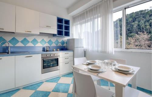 Ghiaia Apartamento | Lovely Apartment In Deiva Marina