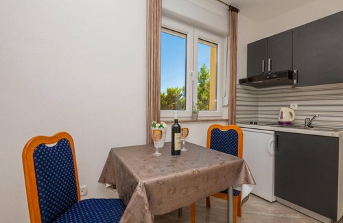 Bratus Apartamento | Precioso apartamento en Krvavica con.