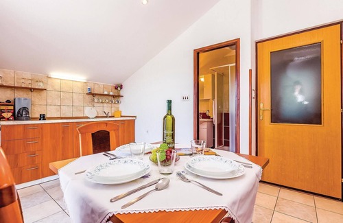 Brzac Apartamento | Precioso apartamento en Krk con WiFi