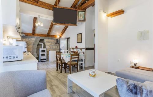 Zagorje Apartamento | Lovely Apartment In Krsan With Wifi