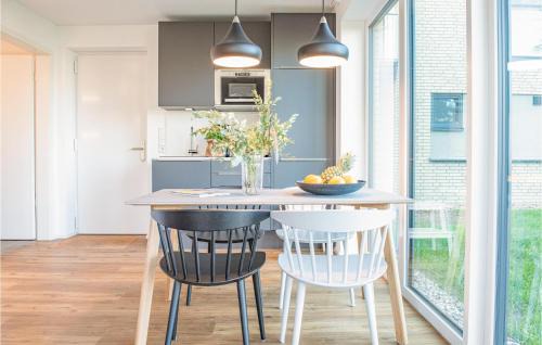Lembruch Apartamento | Lovely Apartment In Lembruchdümmer See