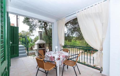 Orebic Apartamento | Lovely Apartment In Osobljava With Wifi