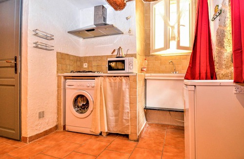 Remoulins Apartamento | Precioso apartamento en Remoulins con.