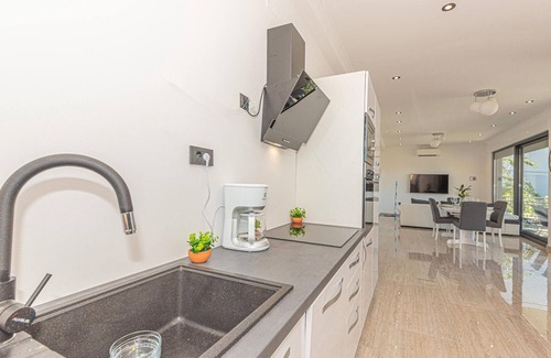 Brodarica Apartamento | Precioso apartamento en Sibenik con.