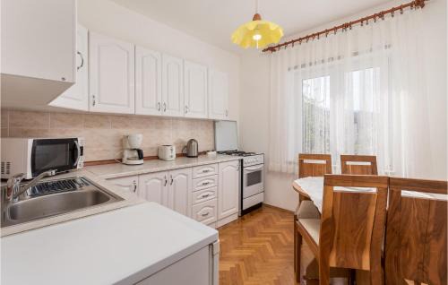 Sveti Juraj Apartamento | Lovely Apartment In Svjuraj