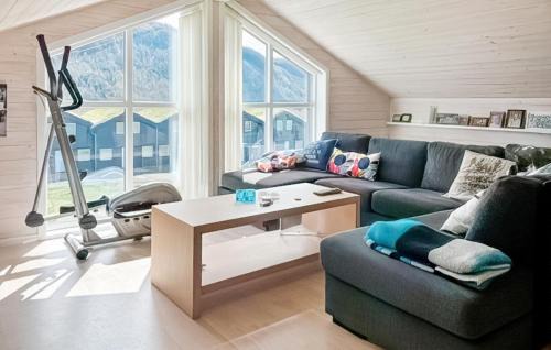 Fidjeland Apartamento | Lovely Apartment In Tjørhom