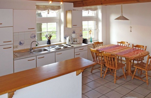 Bunde Casa | Hermoso apartamento en villa con WIFI, TV, terraza, mascotas permitida y aparcamiento