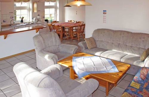 Bunde Casa | Hermoso apartamento en villa con WIFI, TV, terraza, mascotas permitida y aparcamiento