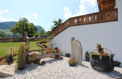 Kapfing Villa | Apartamento en villa con WIFI, TV, terraza, mascotas permitida, vista panorámica, aparcamiento