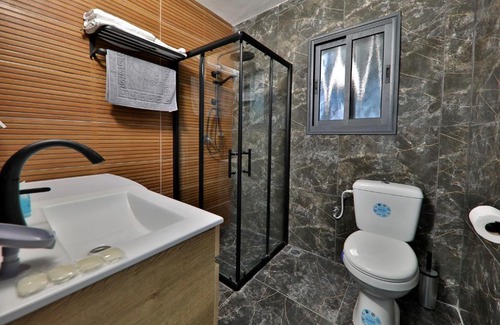 Haifa Apartamento | Lovely apartment with a terrace in the center of Haifa