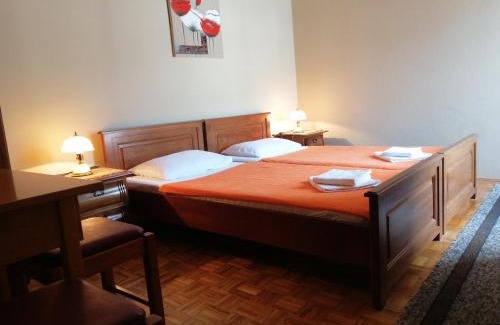 Babin do Apartamento | Lovely apartment with big terrace in Budva