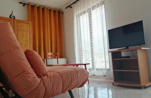 Babin do Apartamento | Lovely apartment with big terrace in Budva