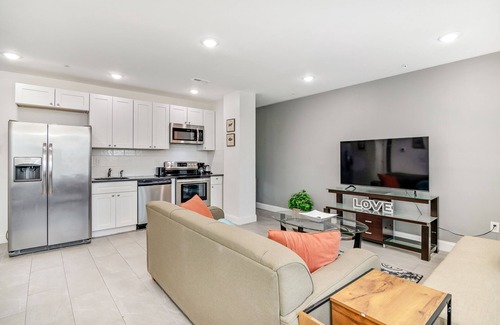 Fairmount Condominio | Lovely, Bright, Spacious 1 BD near Temple/ The MET/w elevator