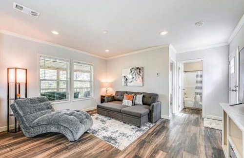 Broken Bow Casa | Lovely Broken Bow Cottage with Hot Tub and Fire Pit!