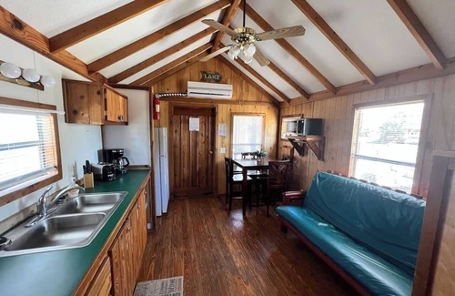 Bloomington Cabina | Lovely Cabin in Bloomington