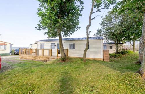 Corton Otro | Lovely Caravan At Azure Seas Nearby The Beautiful Beach Ref 32038Az