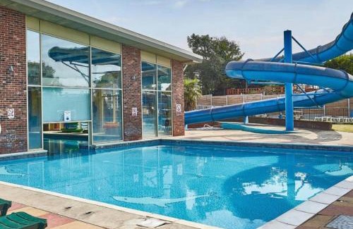 Clacton-on-Sea Casa | Lovely caravan located in an amazing holiday park
