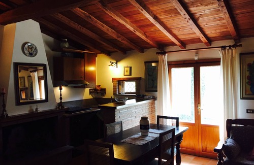Orte Chalet De Esquí | Lovely chalet in orte spa area just 5 minutes from the highway