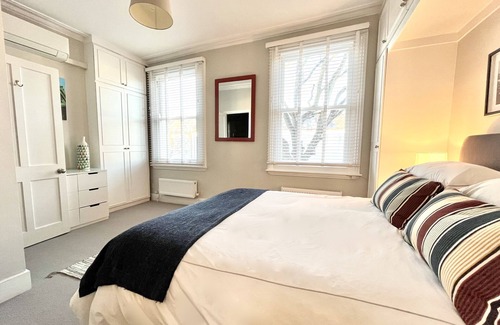 Southfield Casa | Lovely Chiswick Victorian Home - Available for Long or Short let