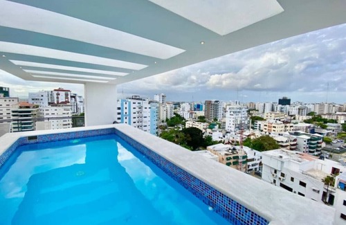Lope De Vega Condominio | Lovely City Center Condo, Pool, Great City Views