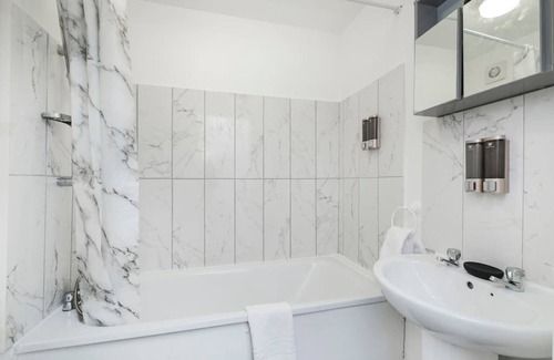 Aveley Apartamento | Lovely, Compact 2 bed Apartment with Parking