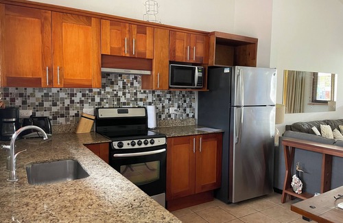 Santa Barbara Condominio | Lovely Condo in Coco