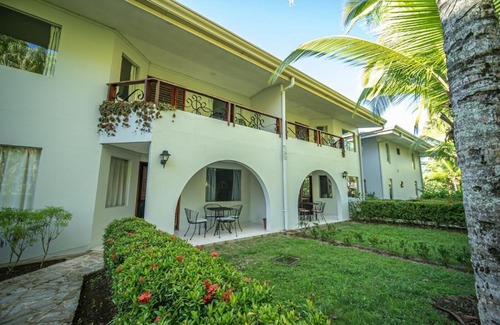 Damas Apartamento | Lovely Condo near monkey habitat and beach