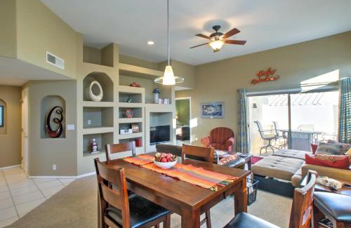 Fountain Hills Apartamento | Lovely Condo with Balcony Less Than 3 Miles to Parks and Golf!