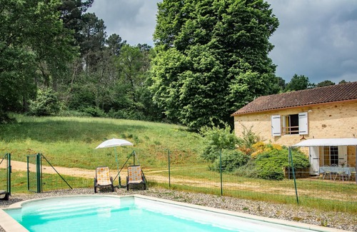 Loubejac Casa | Lovely cottage in the middle of nature with private pool!