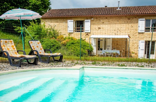 Loubejac Casa | Lovely cottage in the middle of nature with private pool!