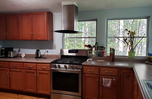 Grafton Cabaña | Lovely cottage with sauna and hot tub in Grafton