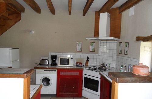 Pouzy-Mesangy Otro | Encantadora casa de campo con vistas, estanque, jardín y terraza, ubicada en 5 acres.
