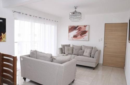 La Vega Province Apartamento | Lovely Cozy Unit in La Vega, RD, Gated community and Parking, Centrally located
