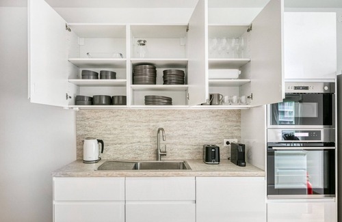 Wittau Apartamento | Lovely Donaustadt 3BR steps from Seepark, near Metro U2, by Blueground