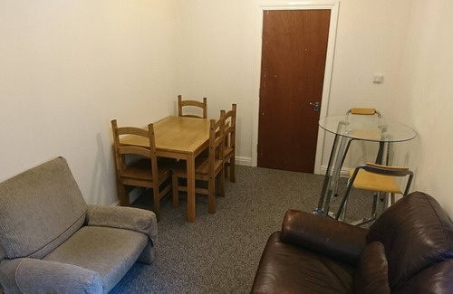 Erdington Casa | Hermosa habitación doble cerca de la estación de tren de Erdington