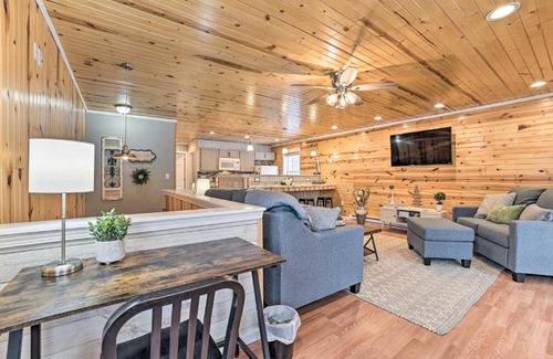Mancelona Casa | Lovely Elmira Cabin with Deck, 18 Mi to Gaylord