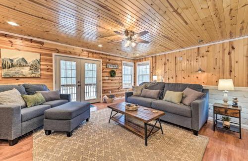 Mancelona Casa | Lovely Elmira Cabin with Deck, 18 Mi to Gaylord