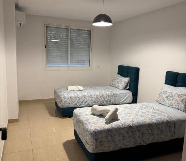 Cite Al Mohammadi Apartamento | Lovely flat with pool