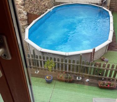 Bourganeuf Casa | Lovely French Farmhouse with Private Swimming Pool