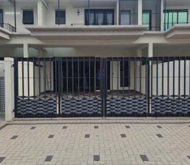 Hulu Selangor Casa | Lovely Garden Guest House, Ulu Yam