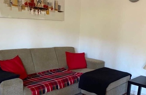 Pizzo Apartamento | Lovely ground floor apartment with a garden, 5 minutes walk to a sandy beach